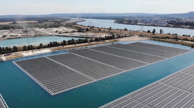 Boralex déploie son premier parc solaire flottant en France